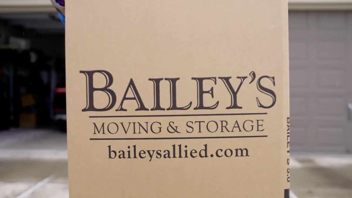 How to Prepare for Movers: A Printable Moving Checklist